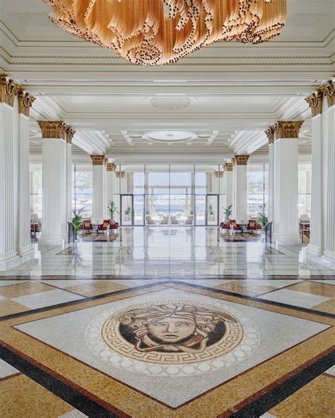 versace hotel reviews